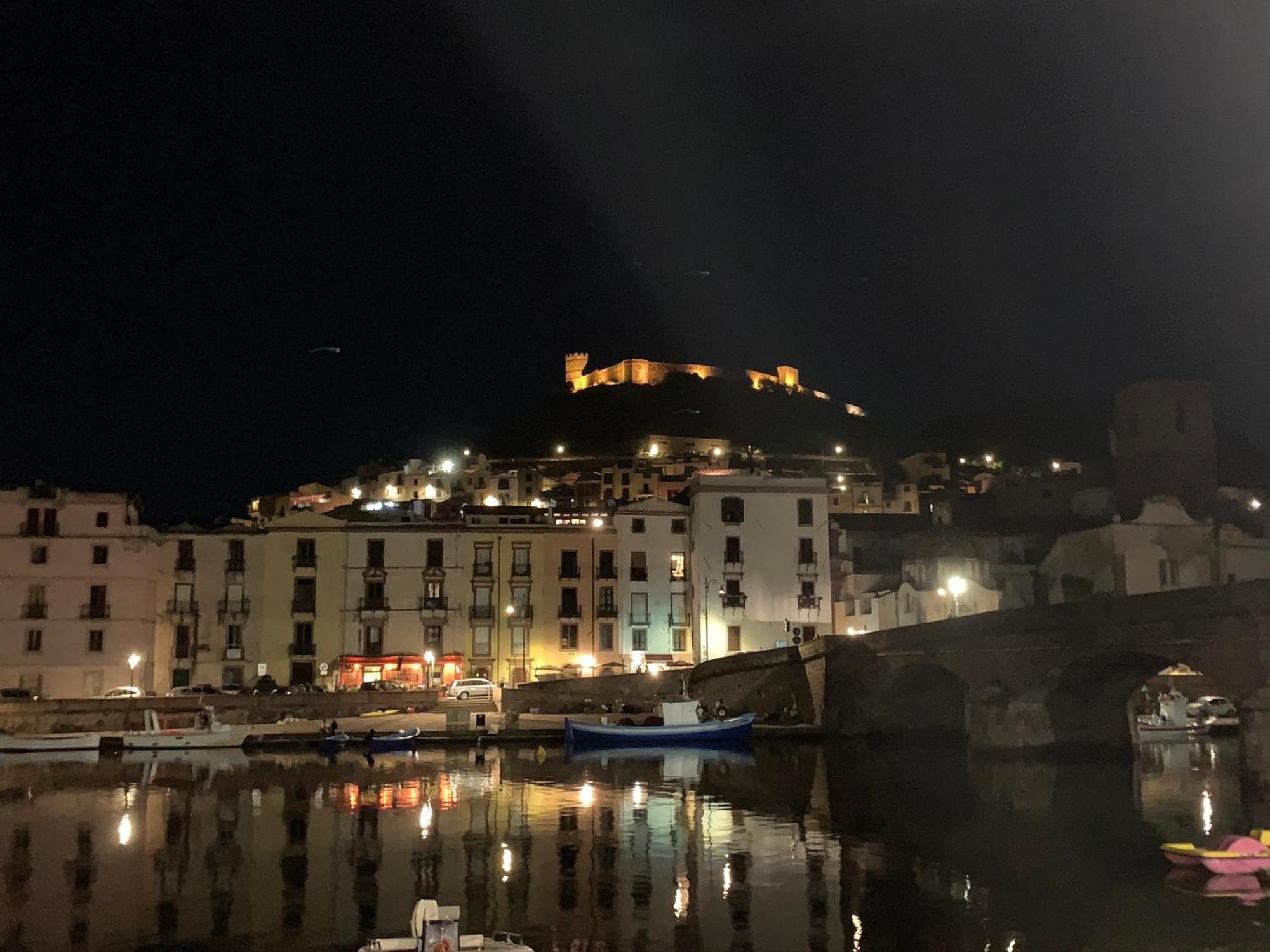 Da Ida Hotel Bosa Buitenkant foto